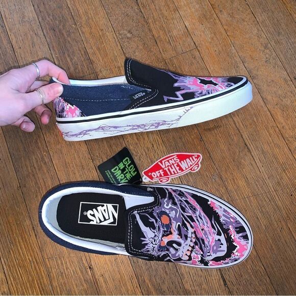 NWT Slip On Glow in the Dark Vans Women’s 6.5 Men 5 - Picture 6 of 8